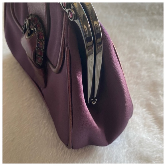 Isabella Foire Satin Doll Ariel purse in purple - Picture 7 of 12